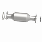 MagnaFlow 3322624 carb direct-fit catalytic converter, side view of the turntable spin