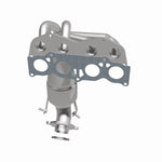 MagnaFlow 5531292 carb manifold converter, side view of the turntable spin