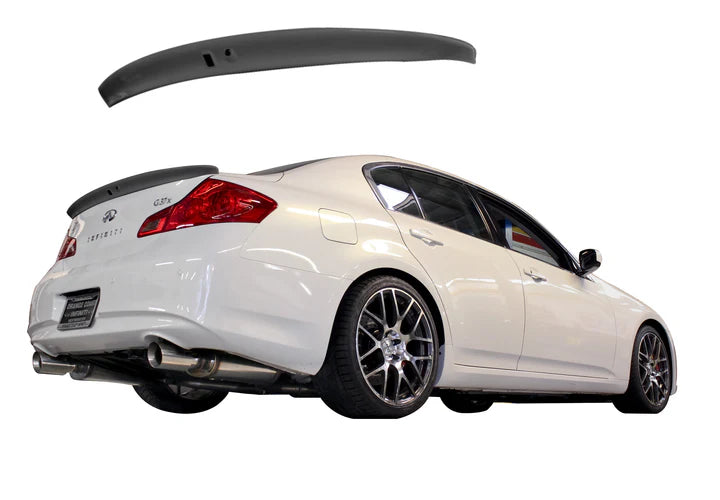 wide view of Stillen Trunk Spoiler [Backup Camera] for Infiniti G35 / G37 2007-2012 fitted inside a car