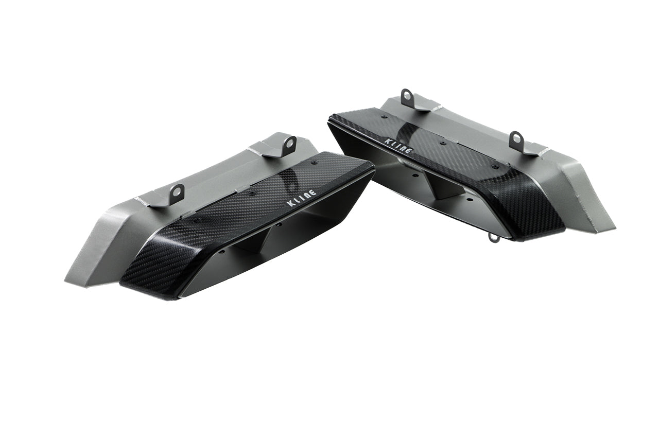 2 Quad Tip covers of valvetronic system exhaust for Audi R8 V10 which fits 2017 to 2019 models manufactured by kline innovation