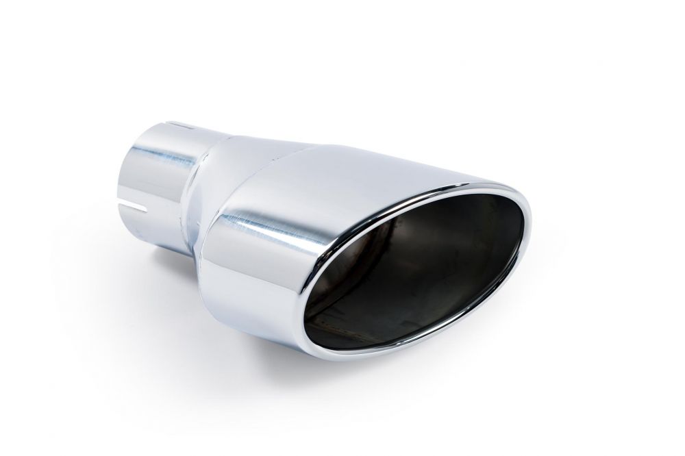 Close-up of polished oval Milltek Sport exhaust tips for the 2020+ Audi RS6 C8 4.0 V8 bi-turbo in Performance Edition (photo 2)