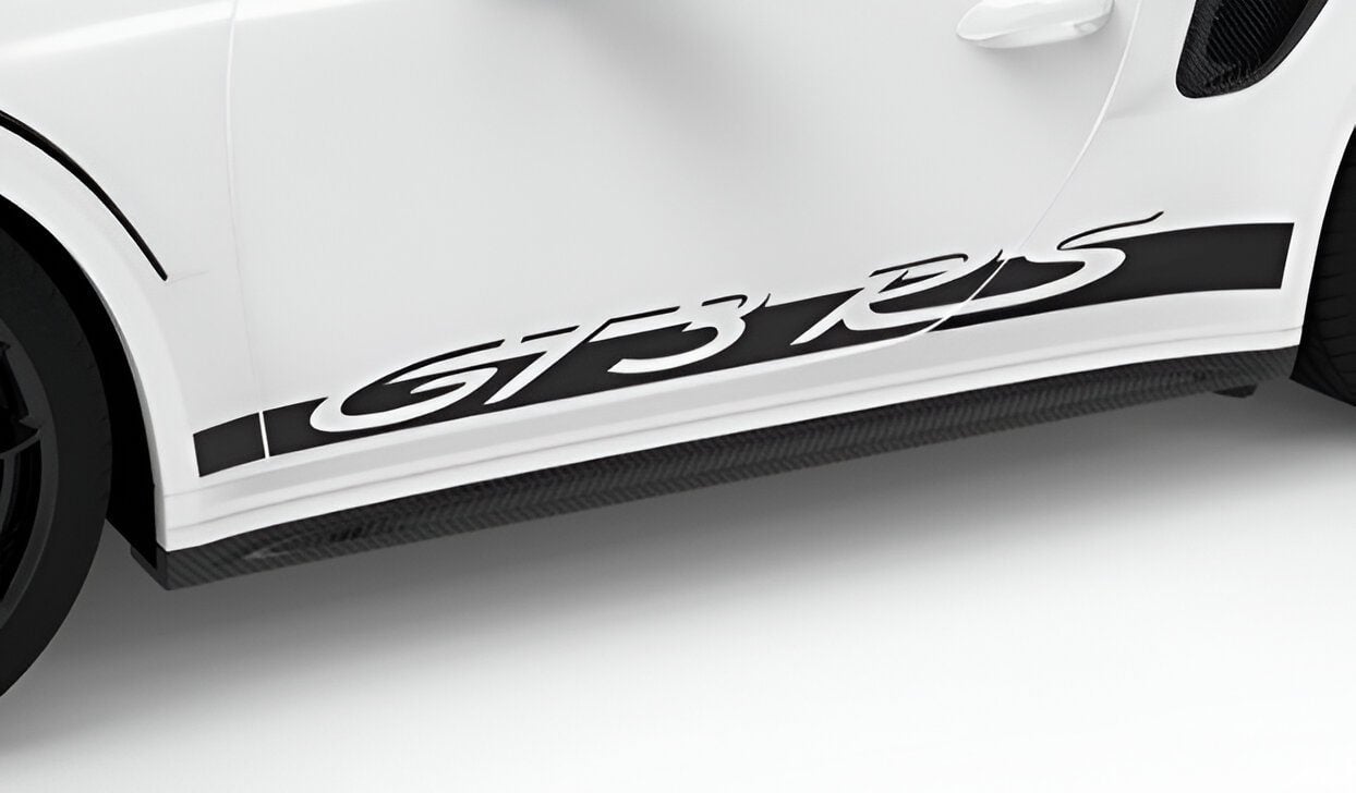 Carbon side skirt on a white Porsche 911 GT3 RS