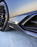 Carbon side skirt on a grey Huracan STO, close-up