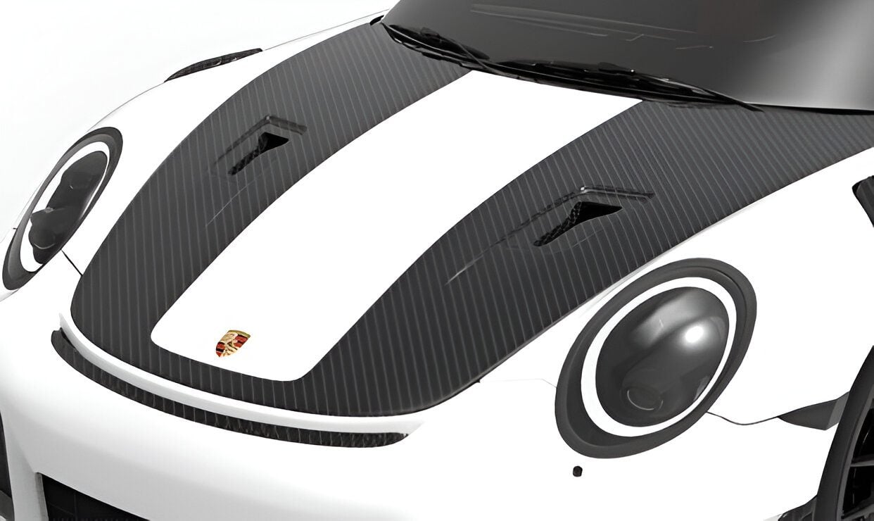 Carbon hood on a white Porsche 911 GT2 RS, front close-up