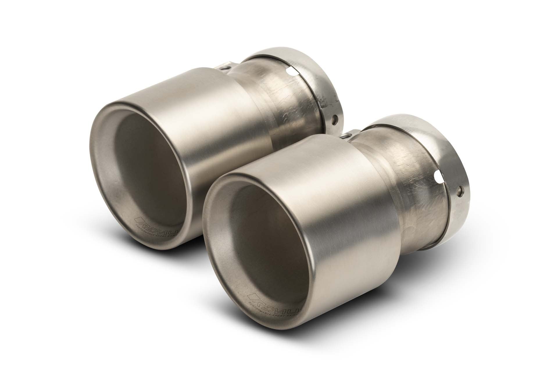 Remus 0048 70TI brushed titanium OPT 100 mm tailpipes for the BMW M2 F87 2016-2018, close-up of two tips