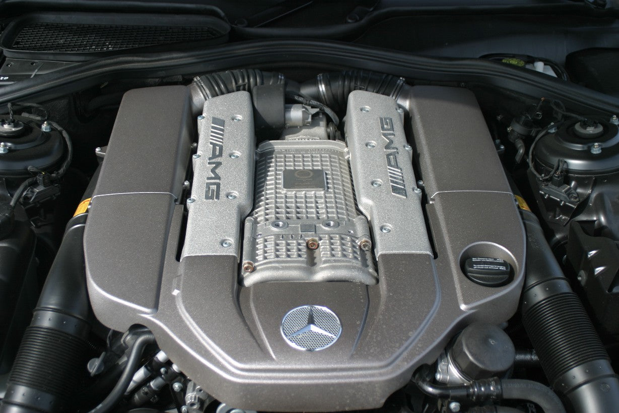 AMG supercharged V8 engine bay with RennTech parts installed - R1 Performance Package for the 2003-2006 S 55 AMG Kompressor