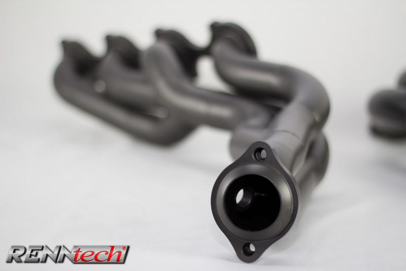 Long tube header collector outlet close up - Long Tube Headers for the 2002-2008 G 55 AMG / G 500