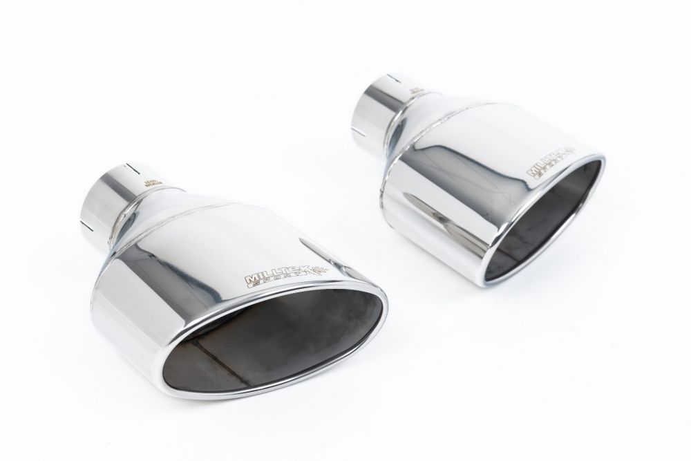 Close-up of polished silver Milltek Sport exhaust tips for the 2016+ Audi TT Mk3 TTRS 2.5TFSI Quattro (part SSXAU963)