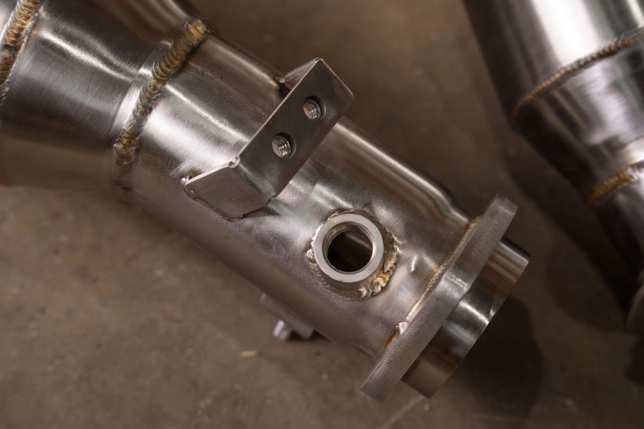Valvetronic designs BMW G80 M3 G82 M4 G87 M2 catted downpipe closeup
