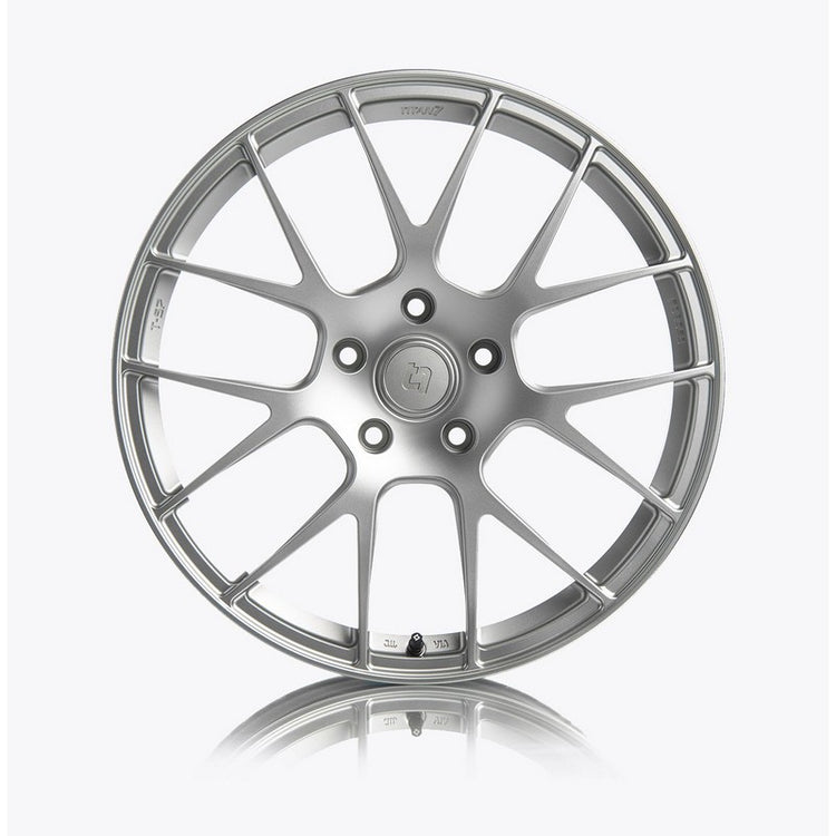 Titan 7 19 Inch T-S7 Iridium Silver Forged Wheels For Volkswagen Golf R MK7 - AutoTalent