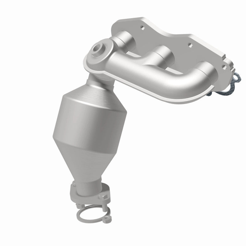 MagnaFlow 49693 oem grade manifold converter, rear view of the turntable spin