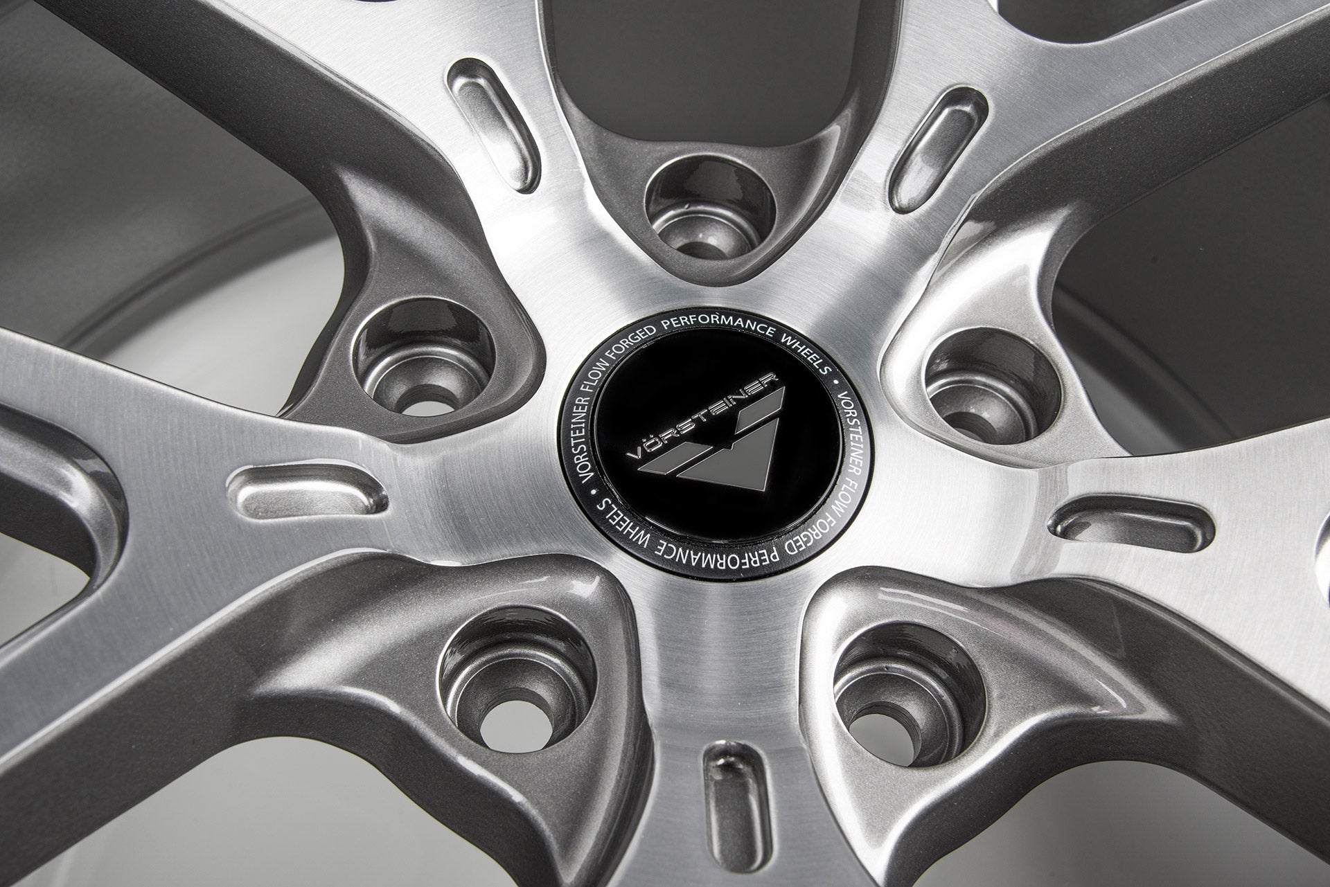 Vorsteiner V-FF 101 20x10/20x11 Flow Forged Wheels - Ford Mustang S550 - AutoTalent