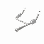 MagnaFlow 24950 hm grade direct-fit catalytic converter, rear view of the turntable spin