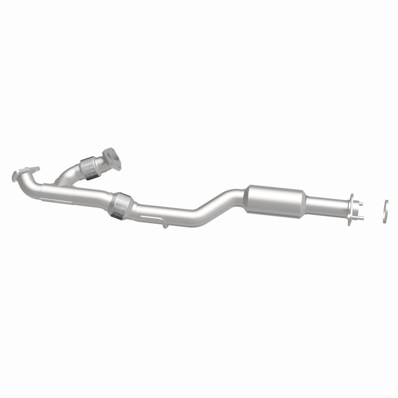 MagnaFlow 52699 oem grade direct-fit catalytic converter, side view of the turntable spin