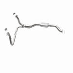 MagnaFlow 23139 hm grade direct-fit catalytic converter, side view of the turntable spin