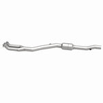 MagnaFlow 24130 hm grade direct-fit catalytic converter, side view of the turntable spin