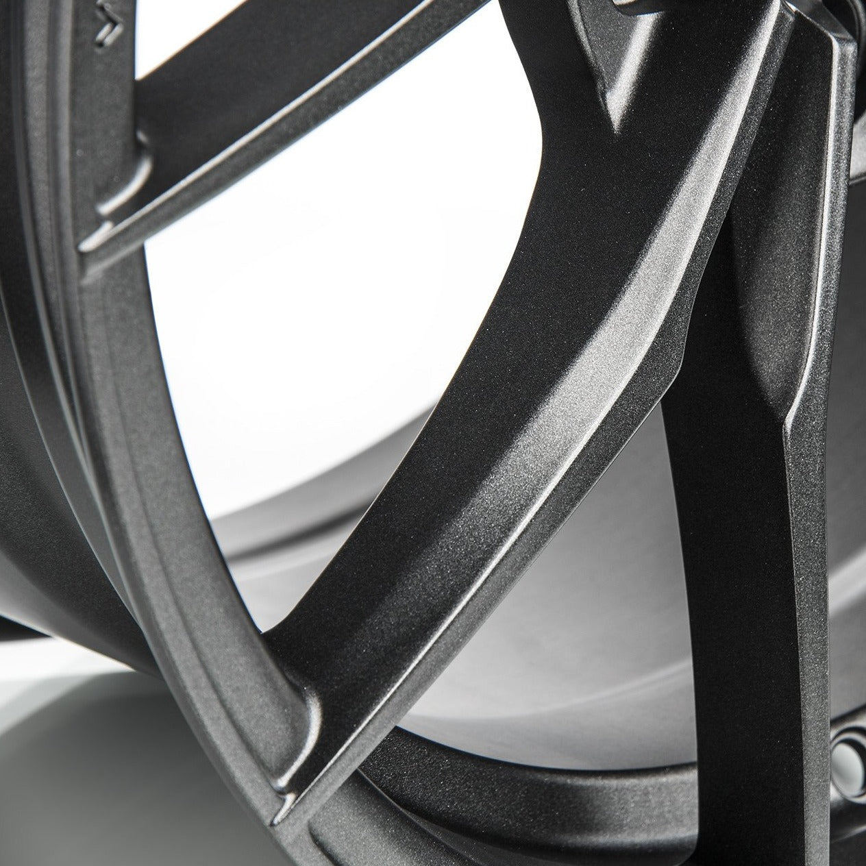 Vorsteiner V-FF 108 18x8.5 Flow Forged Wheels - Volkswagen Golf R (2006-2020)