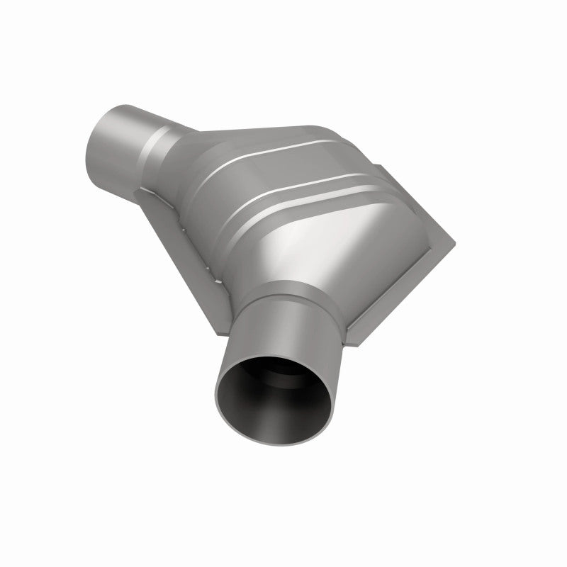 MagnaFlow 454184 universal catalytic converter, rear three-quarter view of the turntable spin