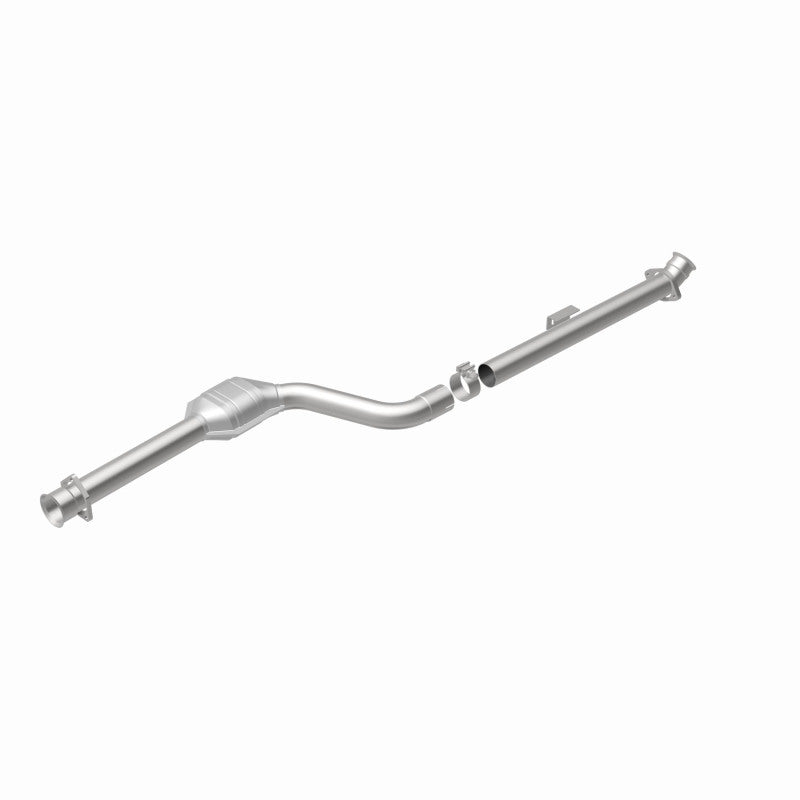 MagnaFlow 24276 hm grade direct-fit catalytic converter, rear view of the turntable spin