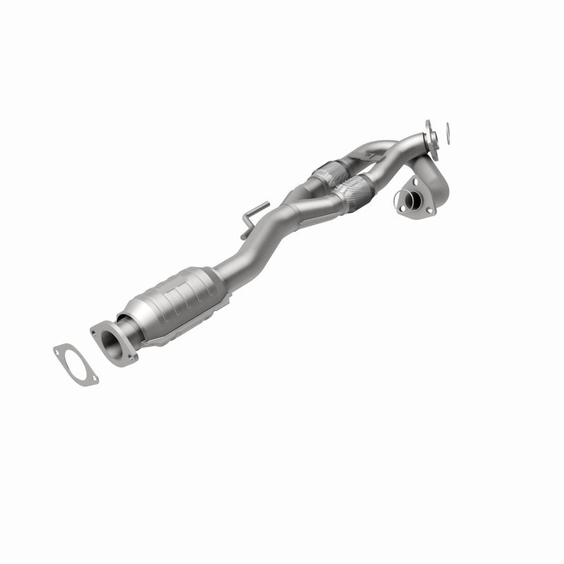 MagnaFlow 24213 hm grade direct-fit catalytic converter, rear view of the turntable spin
