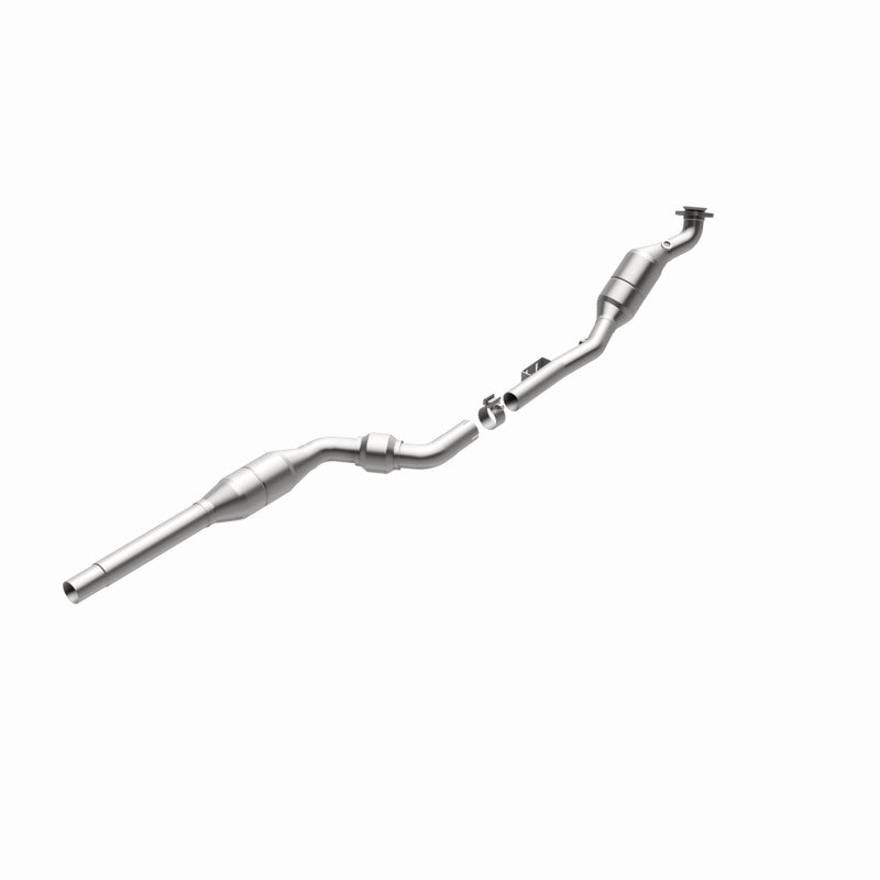 MagnaFlow 454041 carb direct-fit catalytic converter, rear view of the turntable spin
