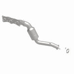 MagnaFlow 5531222 carb manifold converter, side view of the turntable spin