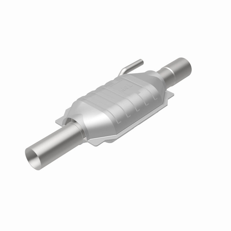 MagnaFlow 95220 hm grade direct-fit catalytic converter, rear view of the turntable spin
