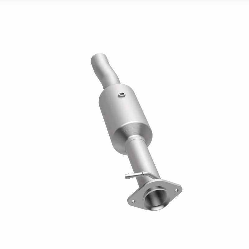 MagnaFlow 280434 oem grade direct-fit catalytic converter, opposite side view of the turntable spin
