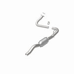 MagnaFlow 24147 hm grade direct-fit catalytic converter, rear view of the turntable spin