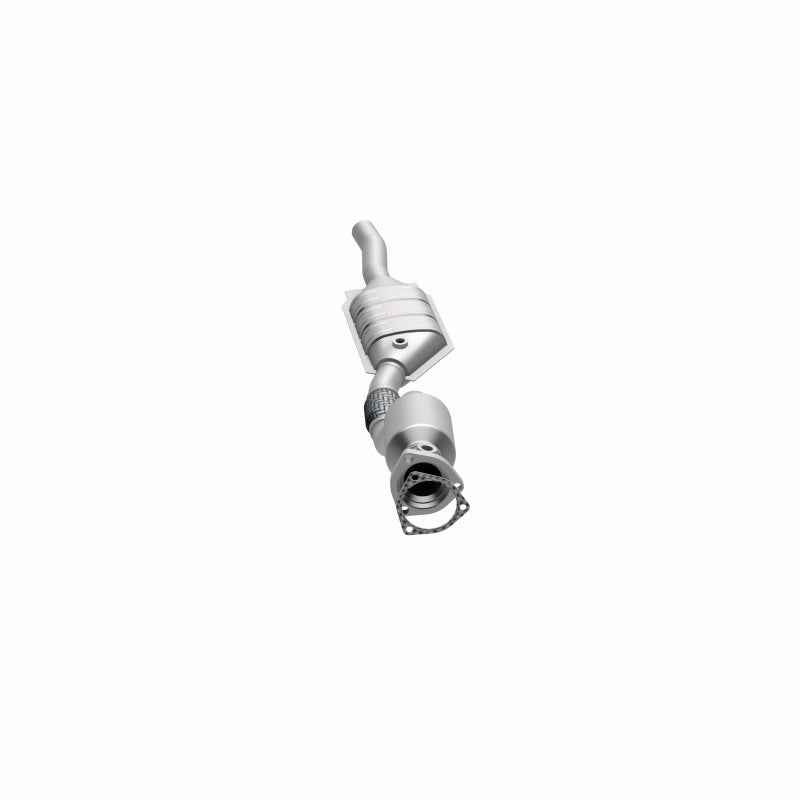 MagnaFlow 51589 oem grade direct-fit catalytic converter, opposite side view of the turntable spin