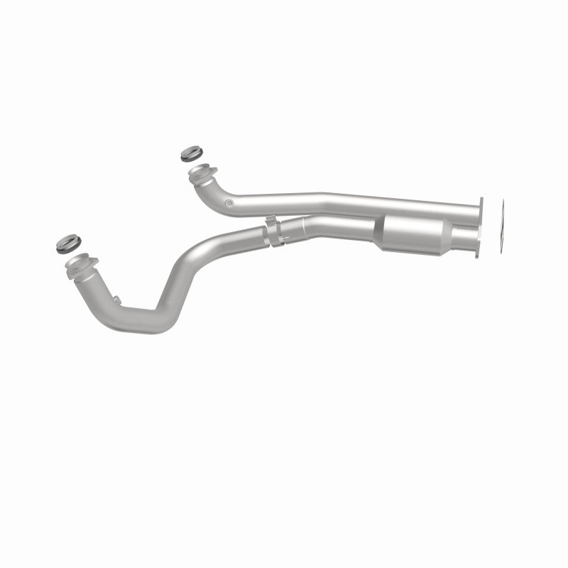MagnaFlow 95470 hm grade direct-fit catalytic converter, side view of the turntable spin