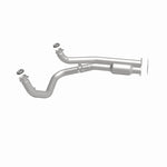 MagnaFlow 95470 hm grade direct-fit catalytic converter, side view of the turntable spin
