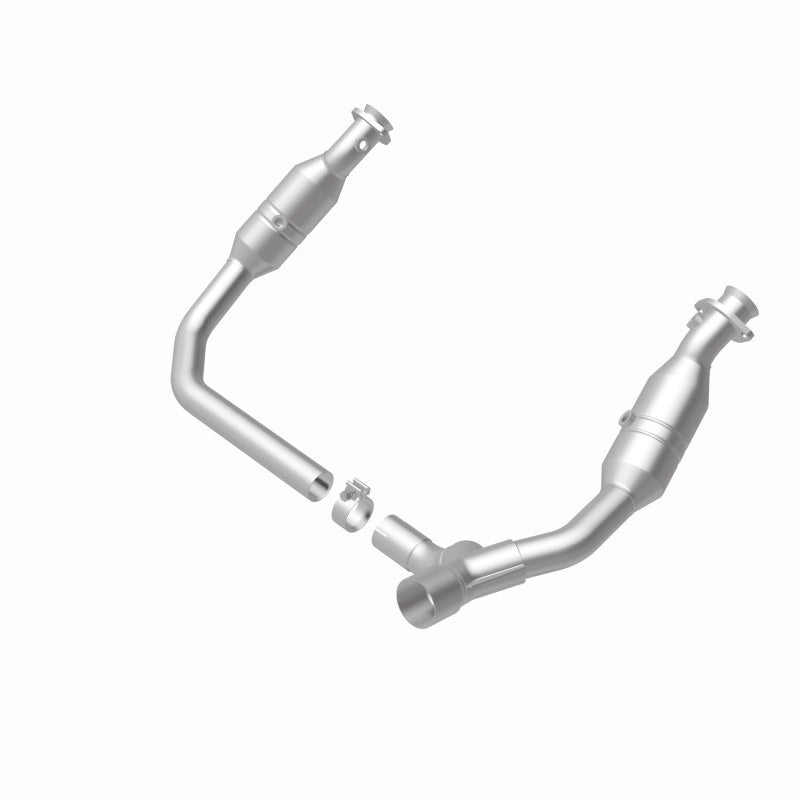 MagnaFlow 52291 oem grade direct-fit catalytic converter, rear view of the turntable spin