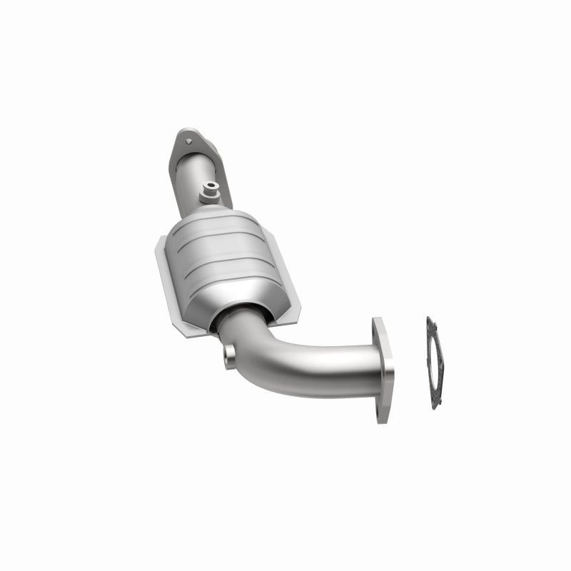 MagnaFlow 23471 hm grade direct-fit catalytic converter, opposite side view of the turntable spin
