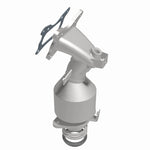 MagnaFlow 5531781 carb manifold converter, side view of the turntable spin