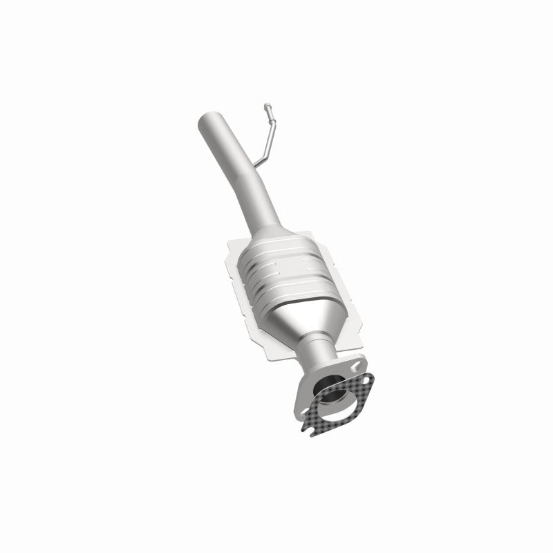 MagnaFlow 49419 oem grade direct-fit catalytic converter, opposite side view of the turntable spin