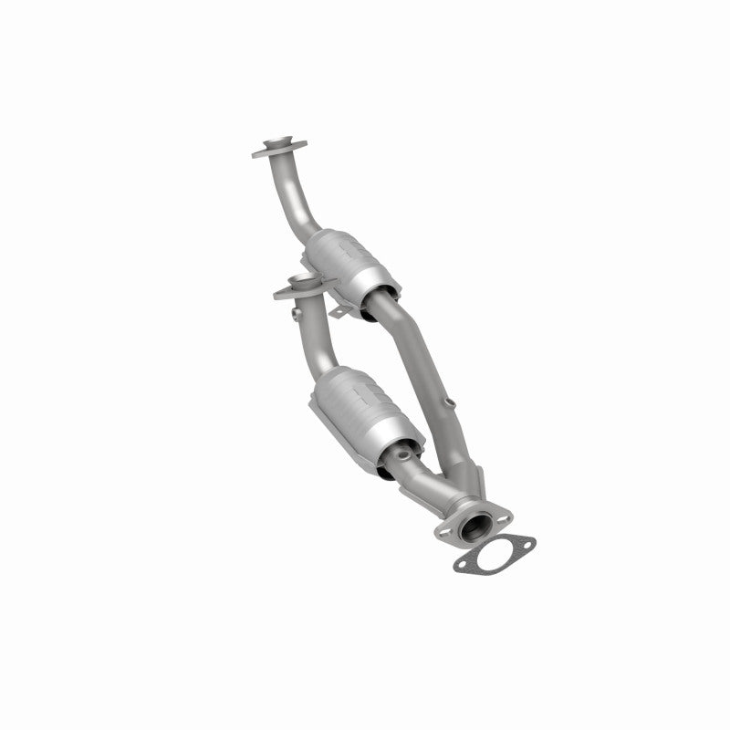 MagnaFlow 23353 hm grade direct-fit catalytic converter, rear three-quarter view of the turntable spin