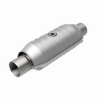 MagnaFlow 408055 universal catalytic converter, rear view of the turntable spin