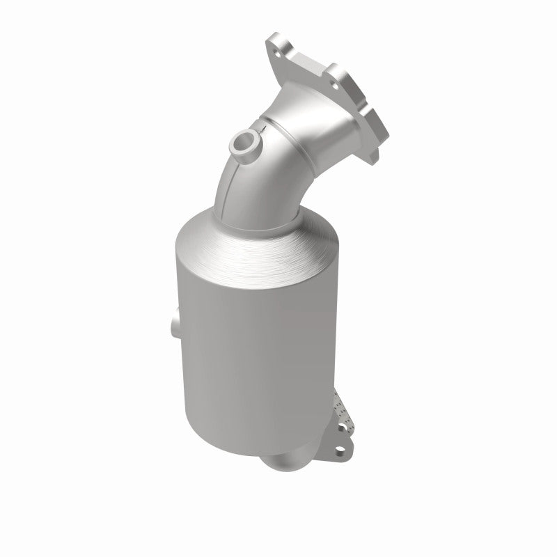 MagnaFlow 52227 oem grade manifold converter, rear view of the turntable spin