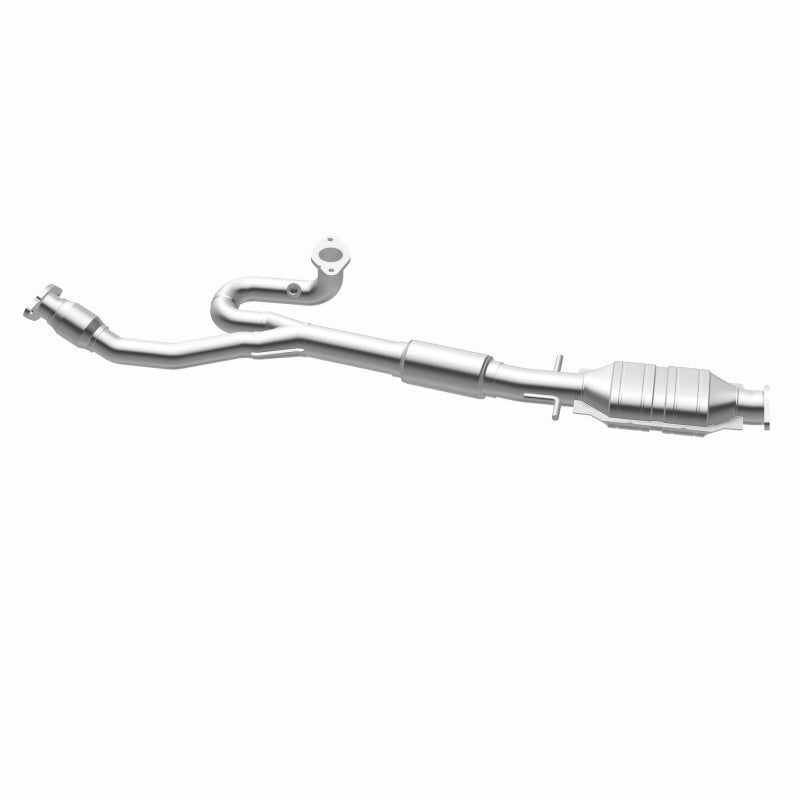 MagnaFlow 52000 oem grade direct-fit catalytic converter, side view of the turntable spin