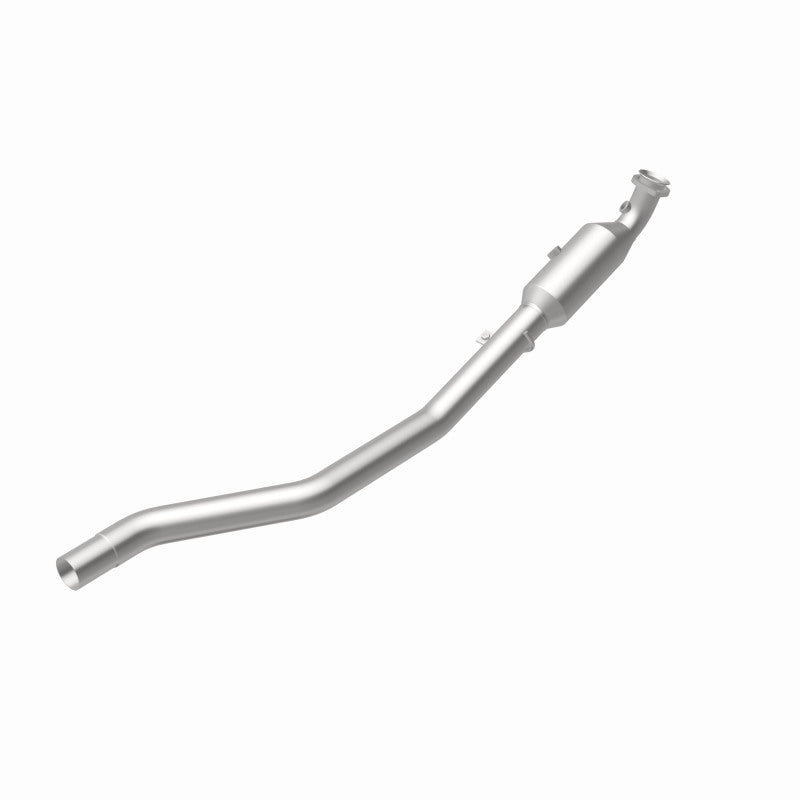 MagnaFlow 52173 oem grade direct-fit catalytic converter, rear view of the turntable spin