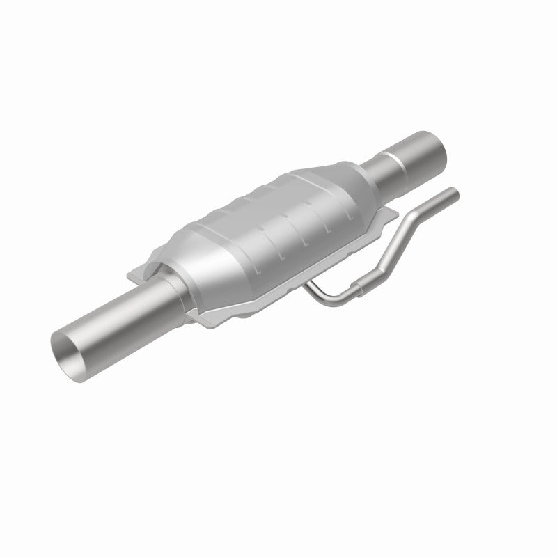 MagnaFlow 95221 hm grade direct-fit catalytic converter, rear view of the turntable spin