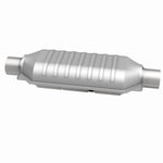 MagnaFlow 99506HM universal catalytic converter, side view of the turntable spin