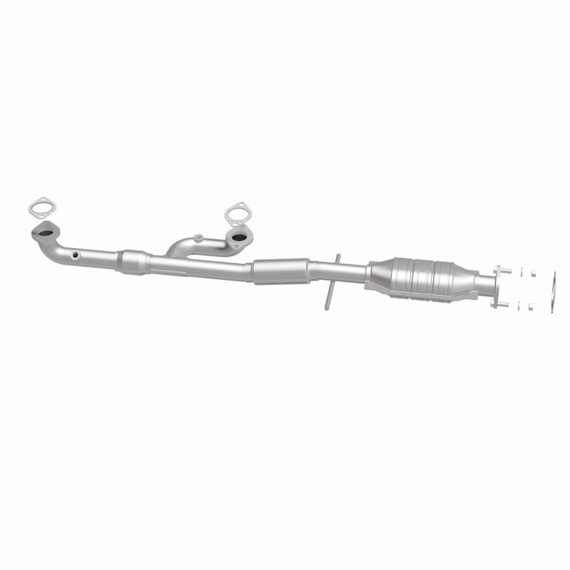 MagnaFlow 24395 hm grade direct-fit catalytic converter, side view of the turntable spin
