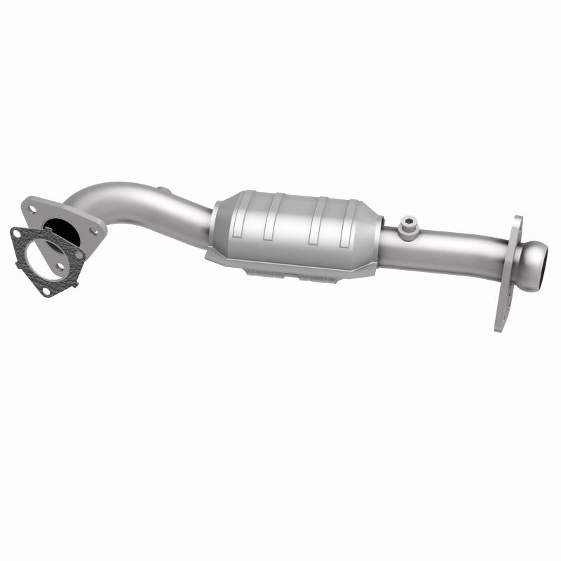 MagnaFlow 23471 hm grade direct-fit catalytic converter, side view of the turntable spin