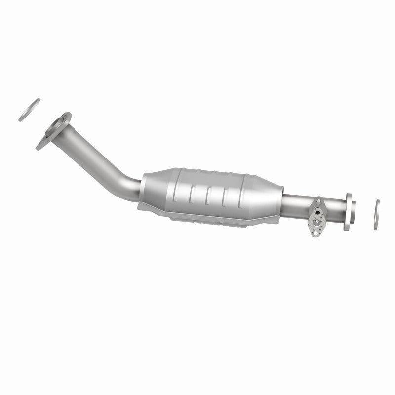 MagnaFlow 23752 hm grade direct-fit catalytic converter, side view of the turntable spin