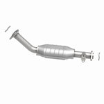 MagnaFlow 23752 hm grade direct-fit catalytic converter, side view of the turntable spin
