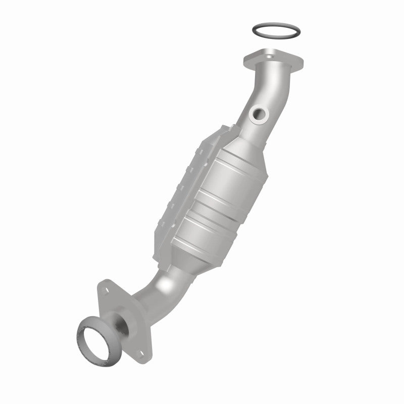 MagnaFlow 24931 hm grade direct-fit catalytic converter, rear view of the turntable spin