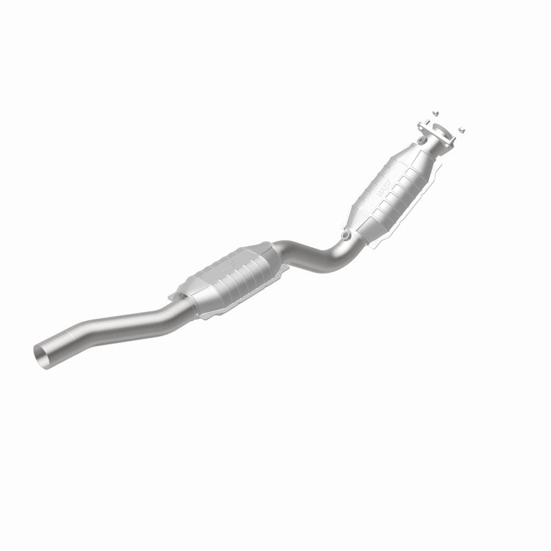 MagnaFlow 24469 hm grade direct-fit catalytic converter, rear view of the turntable spin