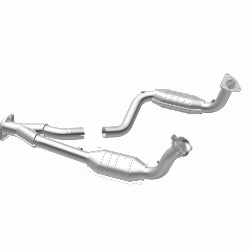 MagnaFlow 49580 oem grade direct-fit catalytic converter, opposite rear three-quarter view of the turntable spin